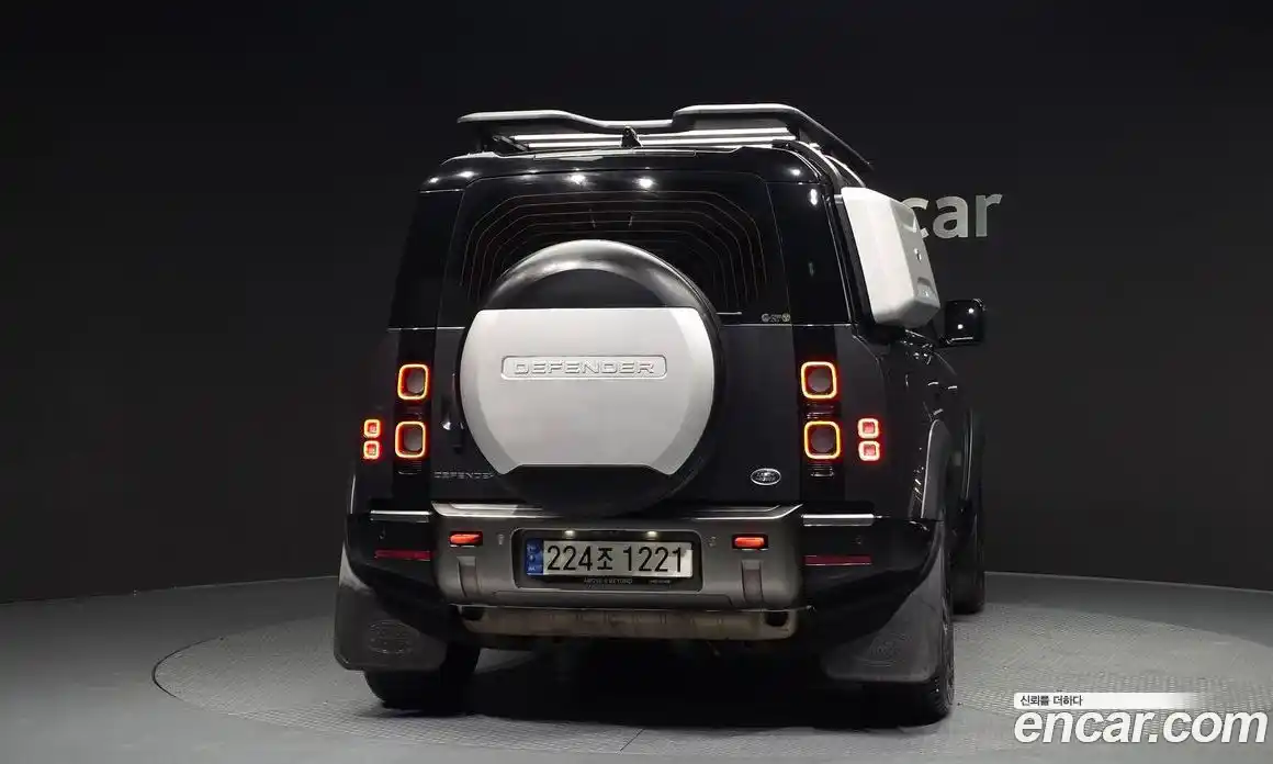 Land Rover Defender 2022 3.0 гидро в Москве № 231230, фото 4