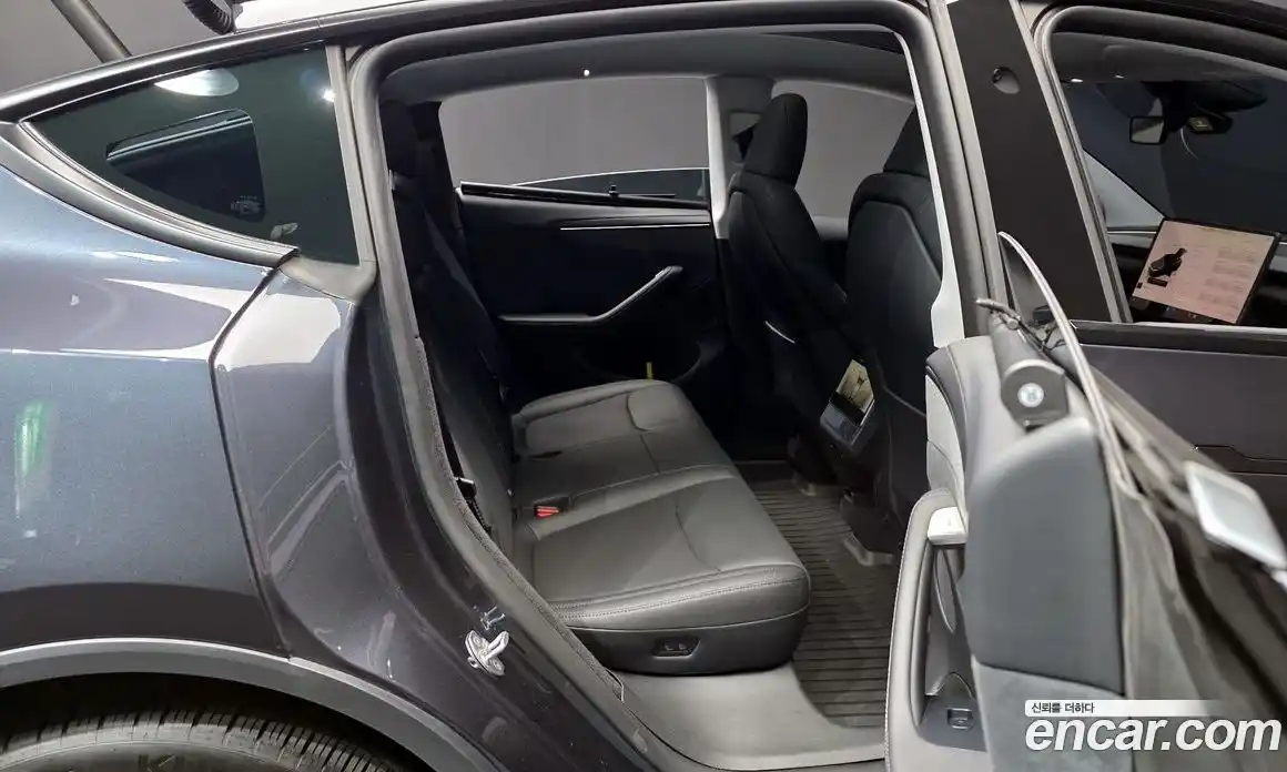 Tesla Model Y 2025 0.2 гидро в Москве № 231601, фото 12