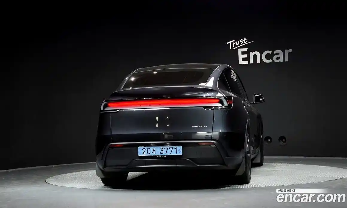 Tesla Model Y 2025 0.2 гидро в Москве № 231601, фото 4