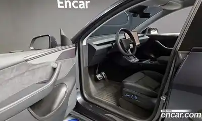 Tesla Model Y 2025 0.2 гидро в Москве № 231601, миниатюра 10