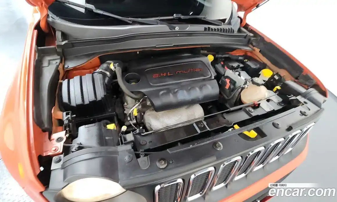Jeep Renegade 2016 2.4 гидро в Москве № 232613, фото 6