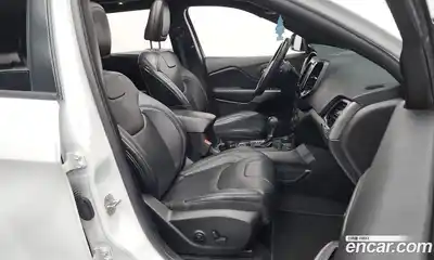Jeep Cherokee 2021 2.4 гидро в Москве № 232623, миниатюра 11
