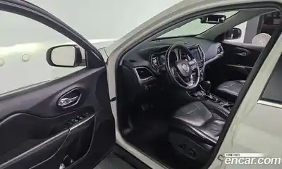 Jeep Cherokee 2018 2.4 гидро в Москве № 232750, миниатюра 11