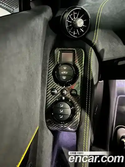 McLaren 650S 2016 3.8 гидро в Москве № 236058, миниатюра 11