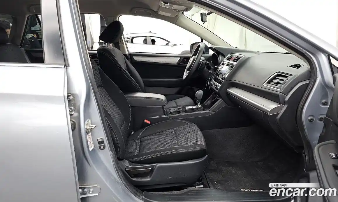 Subaru Outback 2019 2.5 гидро в Москве № 236165, фото 11