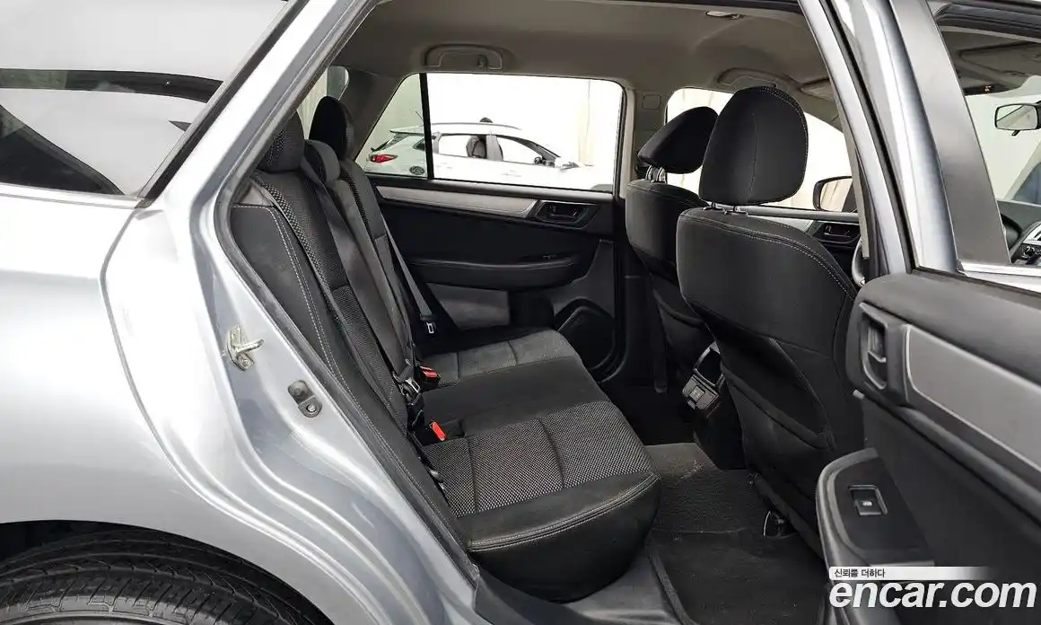 Subaru Outback 2019 2.5 гидро в Москве № 236165, фото 12