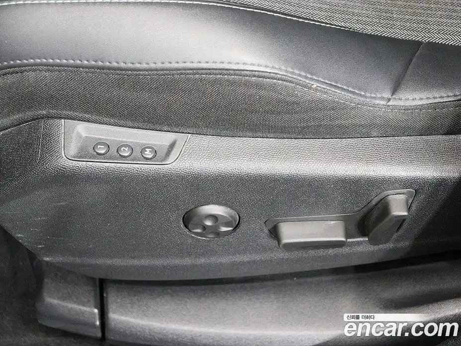 Peugeot 3008 2022 1.2 гидро в Москве № 236389, фото 13