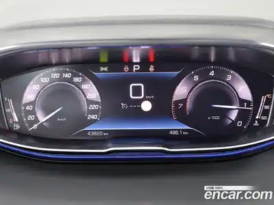 Peugeot 3008 2022 1.2 гидро в Москве № 236389, миниатюра 5