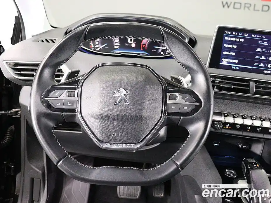 Peugeot 3008 2022 1.2 гидро в Москве № 236389, фото 7