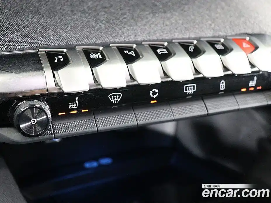 Peugeot 3008 2022 1.2 гидро в Москве № 236389, фото 10