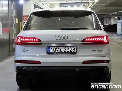 Audi Q7 2022 3.0 гидро в Москве № 250504, миниатюра 5