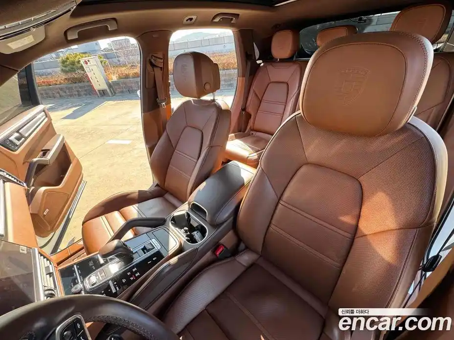Porsche Cayenne 2023 3.0 гидро в Москве № 251557, фото 11