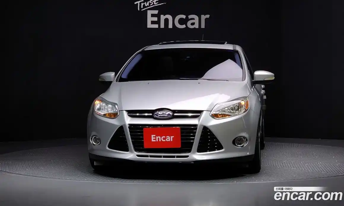 Ford Focus 2012 2.0 гидро в Москве № 255580, фото 3
