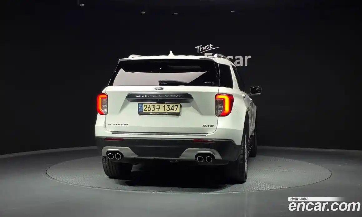 Ford Explorer 2022 3.0 гидро в Москве № 255598, фото 4