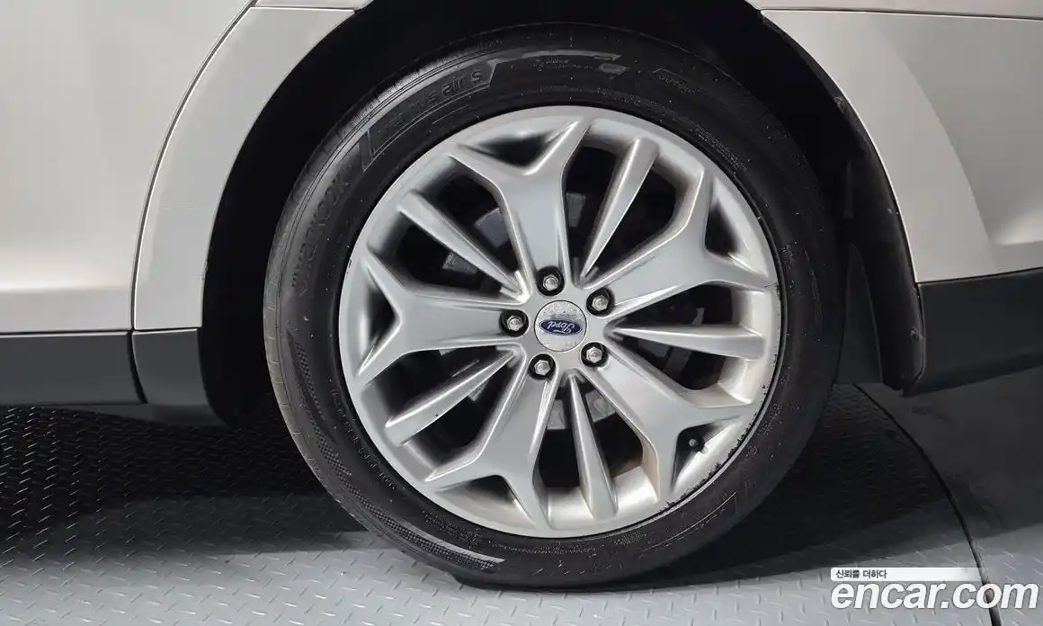 Ford Taurus 2017 2.0 гидро в Москве № 255690, фото 5