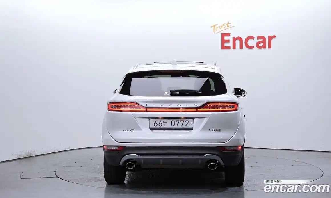 Lincoln MKC 2015 2.0 гидро в Москве № 255838, фото 4