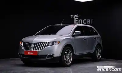 Lincoln MKX, 2012