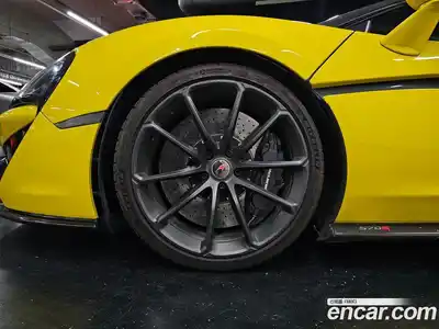 McLaren 570S 2017 3.8 гидро в Москве № 256914, миниатюра 4