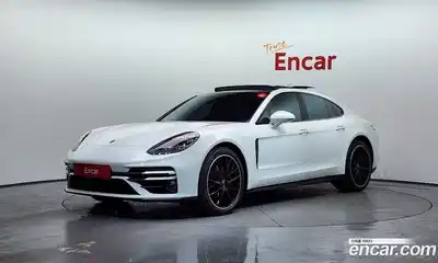 Porsche Panamera, 2021