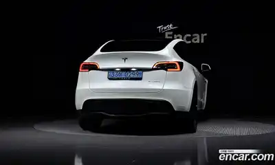 Tesla Model Y 2022 0.2 гидро в Москве № 272178, миниатюра 4