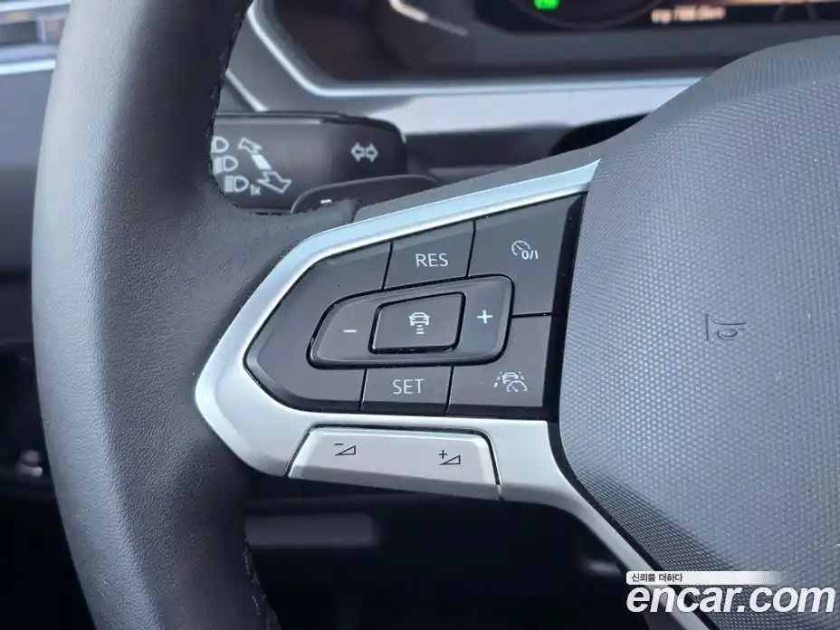Volkswagen Tiguan 2021 2.0 гидро в Москве № 272945, фото 13