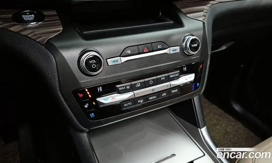 Ford Explorer 2020 2.3 гидро в Москве № 273433, фото 17
