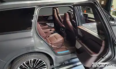Lincoln Aviator 2022 3.0 гидро в Москве № 282490, миниатюра 12