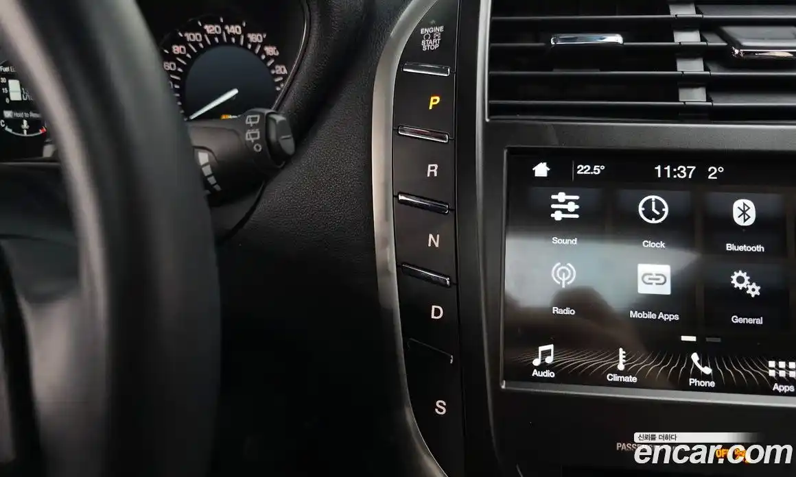 Lincoln MKC 2016 2.0 гидро в Москве № 282492, фото 9