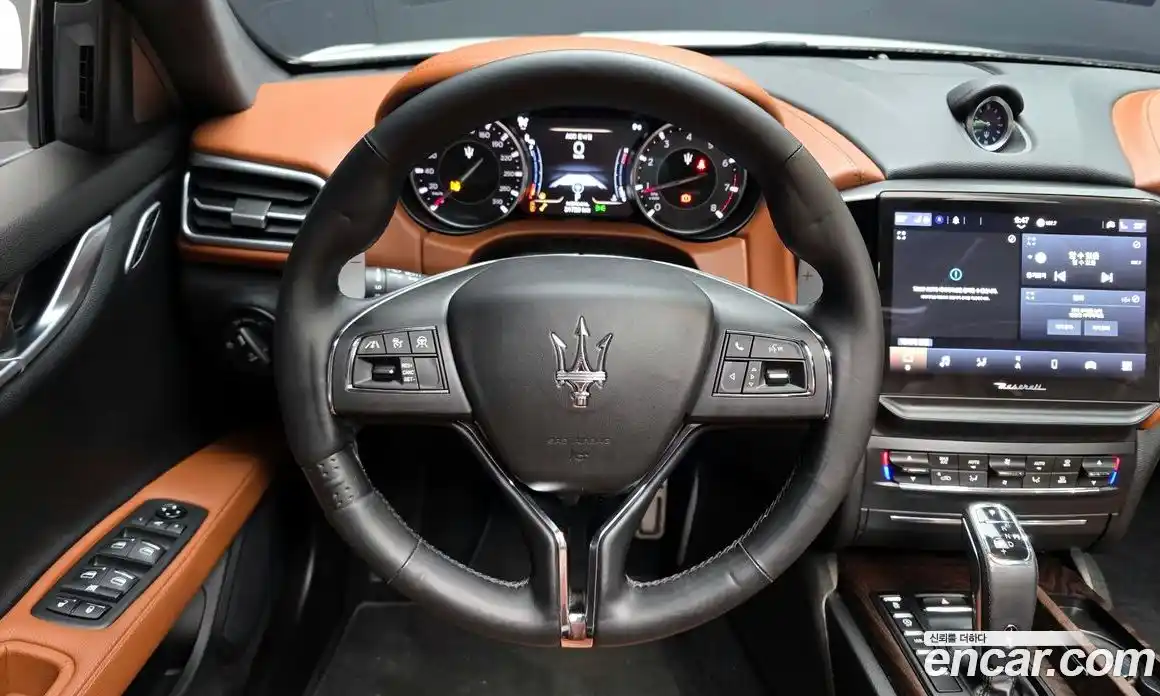 Maserati Ghibli 2022 2.0 гидро в Москве № 282753, фото 13