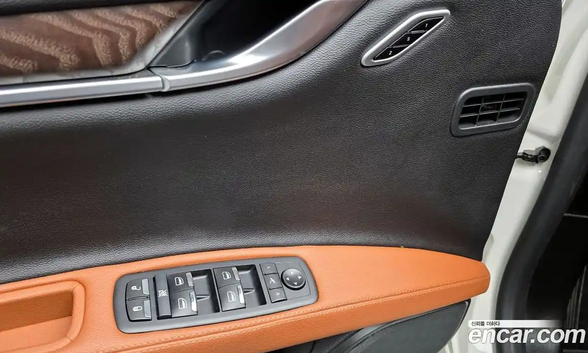 Maserati Ghibli 2022 2.0 гидро в Москве № 282753, фото 14