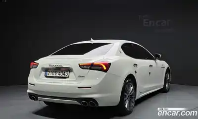 Maserati Ghibli 2022 2.0 гидро в Москве № 282753, миниатюра 2