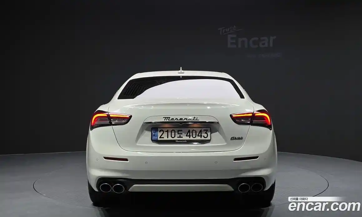 Maserati Ghibli 2022 2.0 гидро в Москве № 282753, фото 4