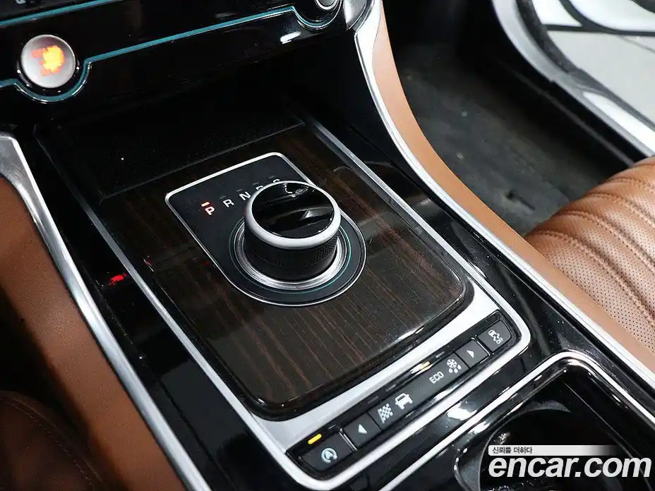 Jaguar XF 2017 2.0 гидро в Москве № 284017, фото 7