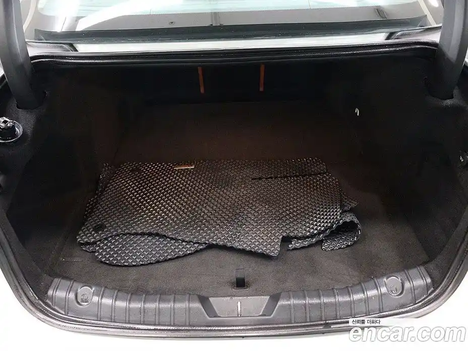 Jaguar XF 2017 2.0 гидро в Москве № 284017, фото 10