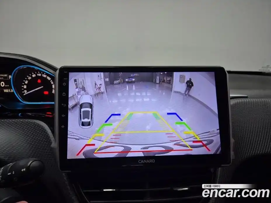 Peugeot 2008 2015 1.6 гидро в Москве № 338999, фото 17