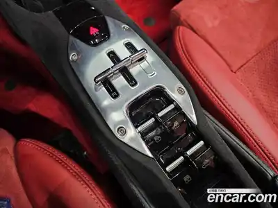 Ferrari SF90 2023 4.0 гидро в Москве № 340569, миниатюра 10