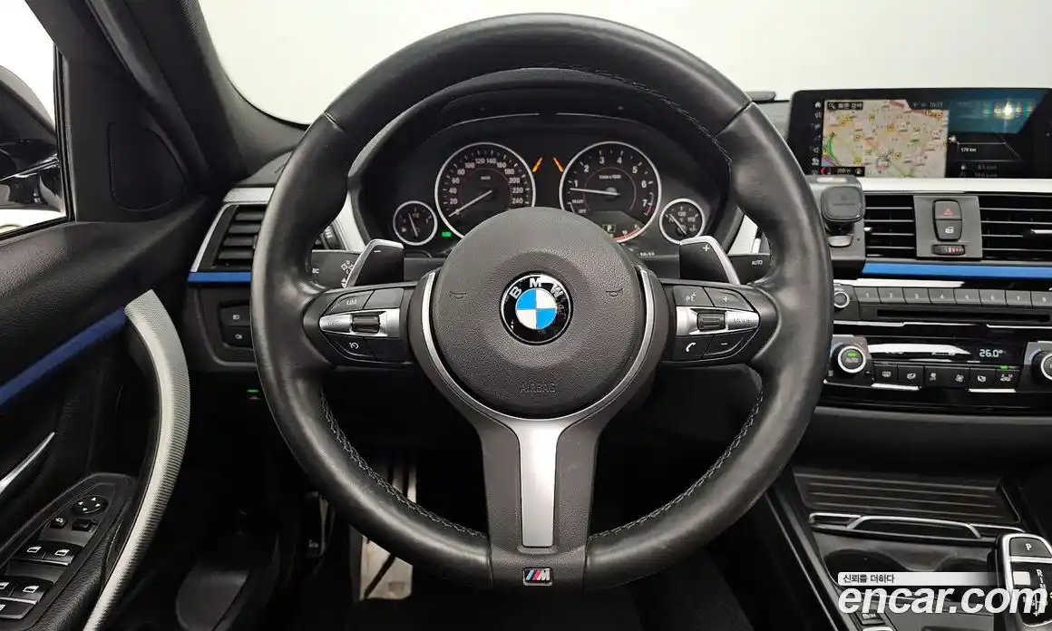 BMW 3-Series 2018 2.0 гидро в Москве № 386075, фото 13