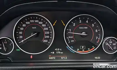 BMW 3-Series 2018 2.0 гидро в Москве № 386075, миниатюра 8