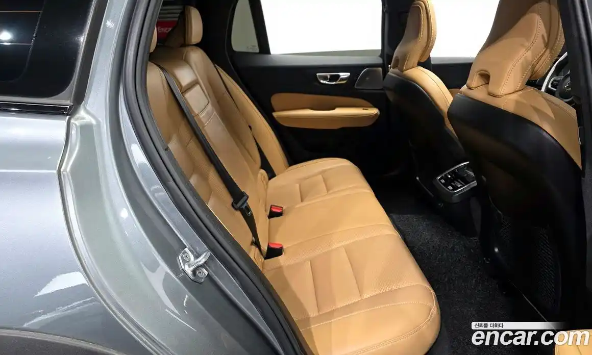 Volvo V60 2020 2.0 гидро в Москве № 392078, фото 12