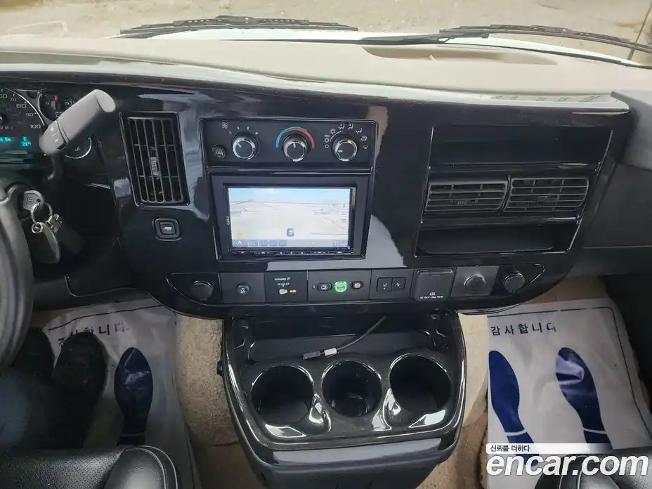 GMC Savana 2020 6.0 гидро в Москве № 406359, фото 18