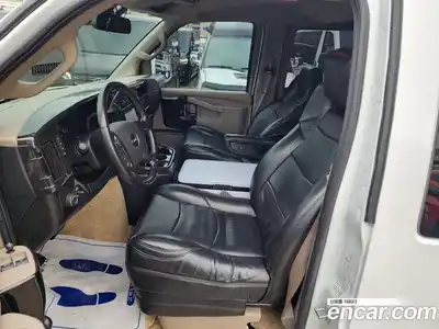 GMC Savana 2020 6.0 гидро в Москве № 406359, миниатюра 10