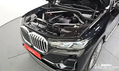 BMW X7 2021 3.0 гидро в Москве № 464453, миниатюра 6