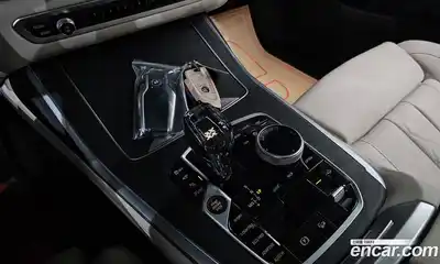 BMW X7 2021 3.0 гидро в Москве № 464453, миниатюра 9