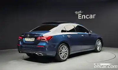Mercedes-Benz A-Class 2022 2.0 гидро в Москве № 493998, миниатюра 2