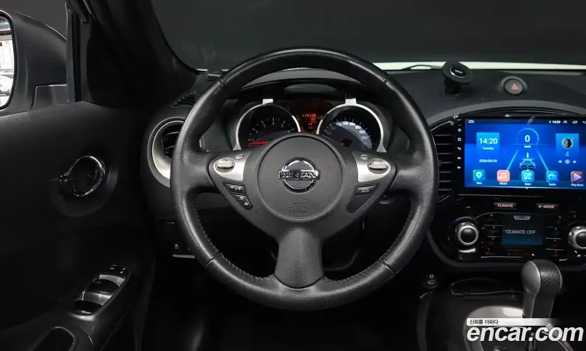 Nissan Juke 2015 1.6 гидро в Москве № 500567, фото 13