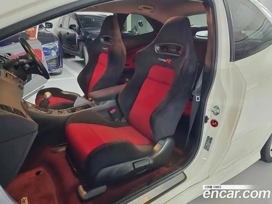Honda Civic 2010 2.0 механика в Москве № 525751, фото 19