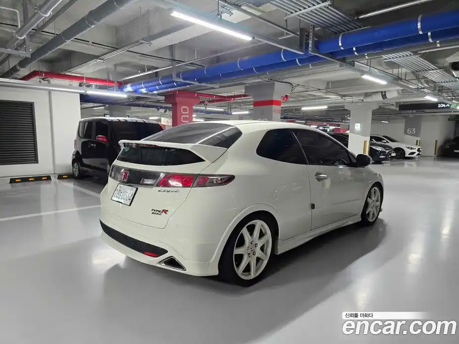 Honda Civic 2010 2.0 механика в Москве № 525751, фото 4