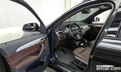 BMW X1 2022 2.0 гидро в Москве № 527355, миниатюра 9
