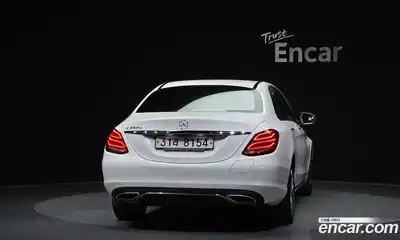 Mercedes-Benz C-Class 2018 2.0 гидро в Москве № 542778, миниатюра 4