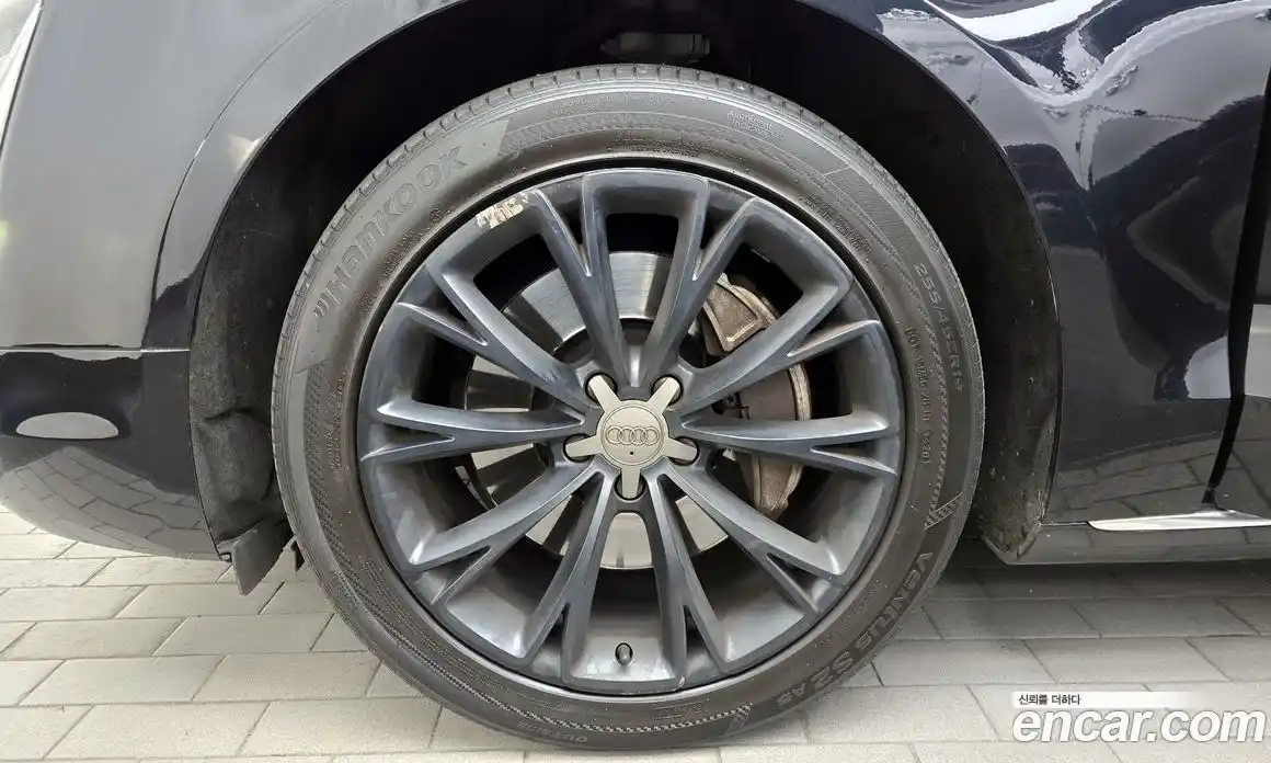 Audi A8 2013 3.0 гидро в Москве № 544650, фото 5